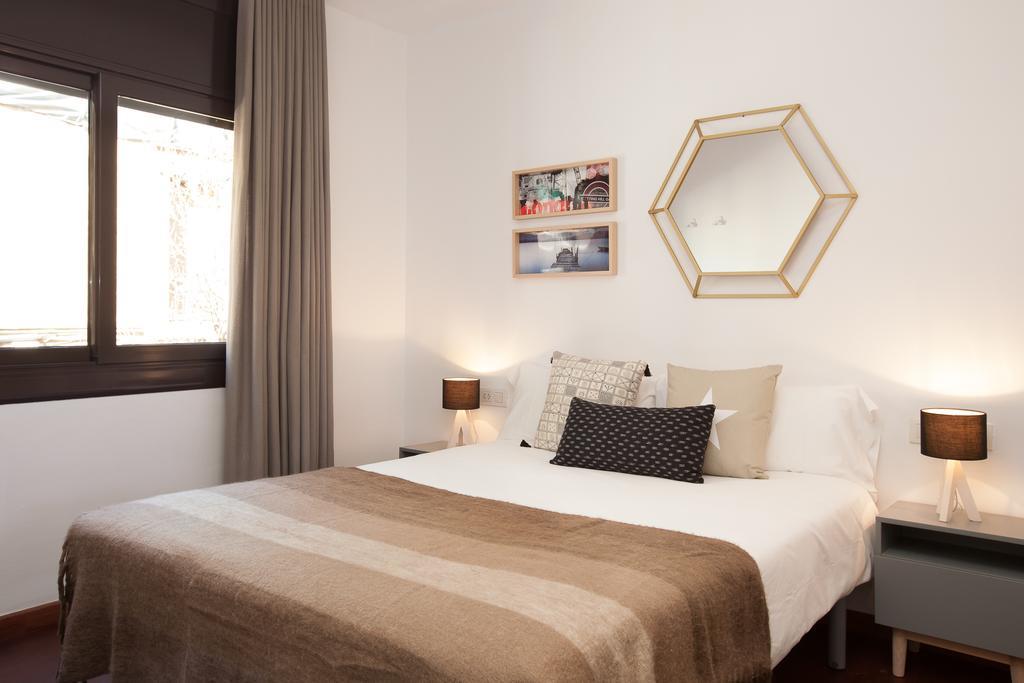 Click&Flat Europa Fira Apartments L'Hospitalet de Llobregat Luaran gambar
