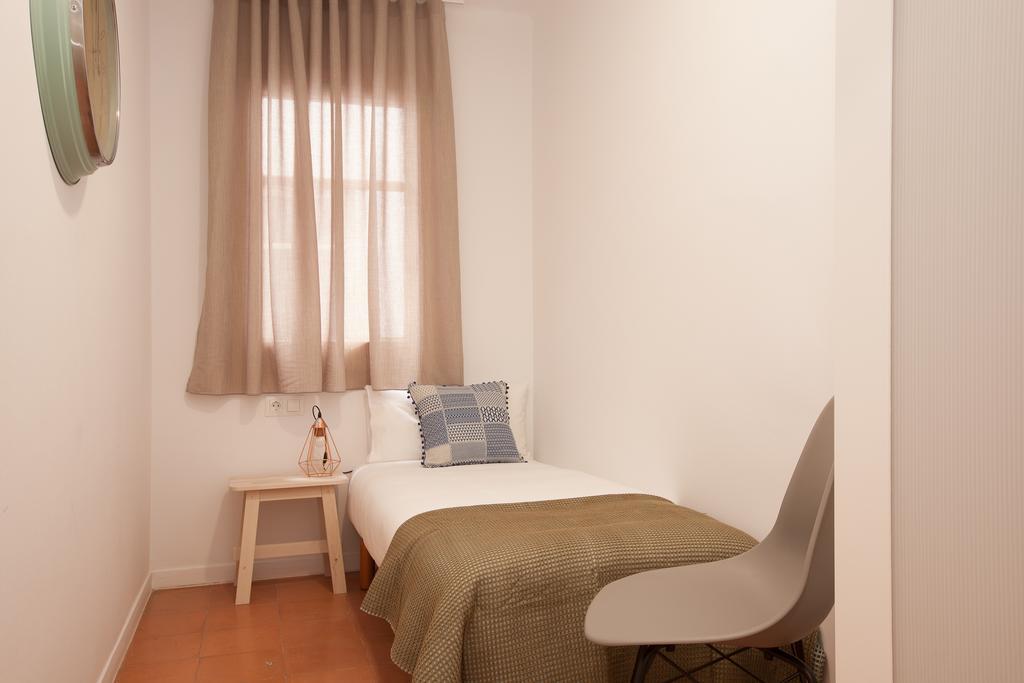 Click&Flat Europa Fira Apartments L'Hospitalet de Llobregat Luaran gambar